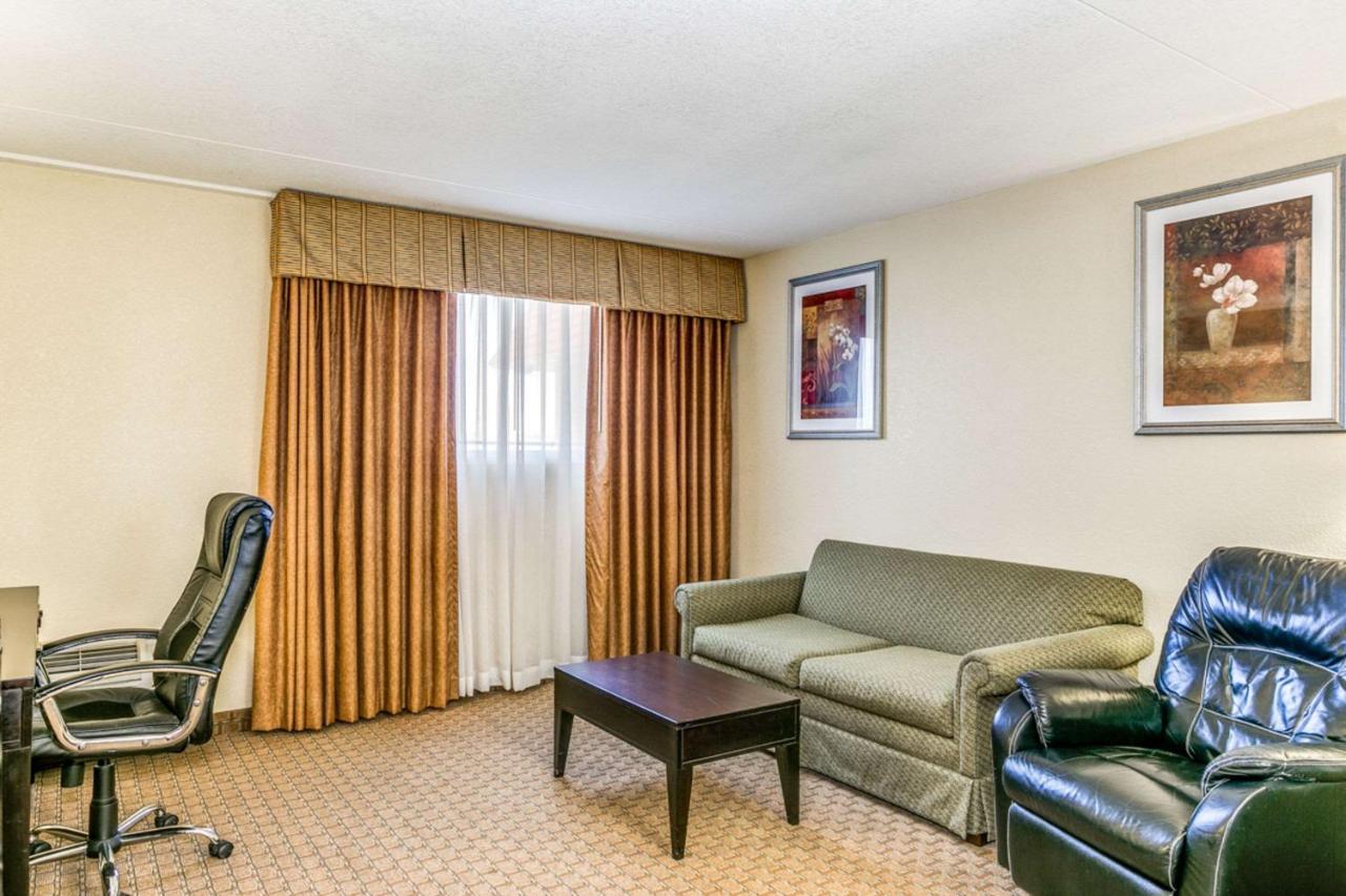 Wingate By Wyndham Wichita Airport Otel Dış mekan fotoğraf